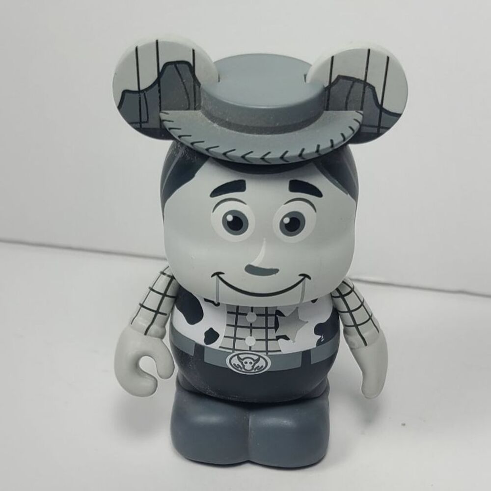 DISNEY Vinylmation - TOY STORY Series 2 - WOODY'S ROUNDUP - By Maria Clapsis